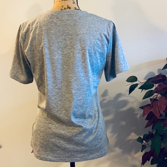 NWT Pretty Mom Sunflower T-Shirt Grey Size Large - Picture 2 of 4